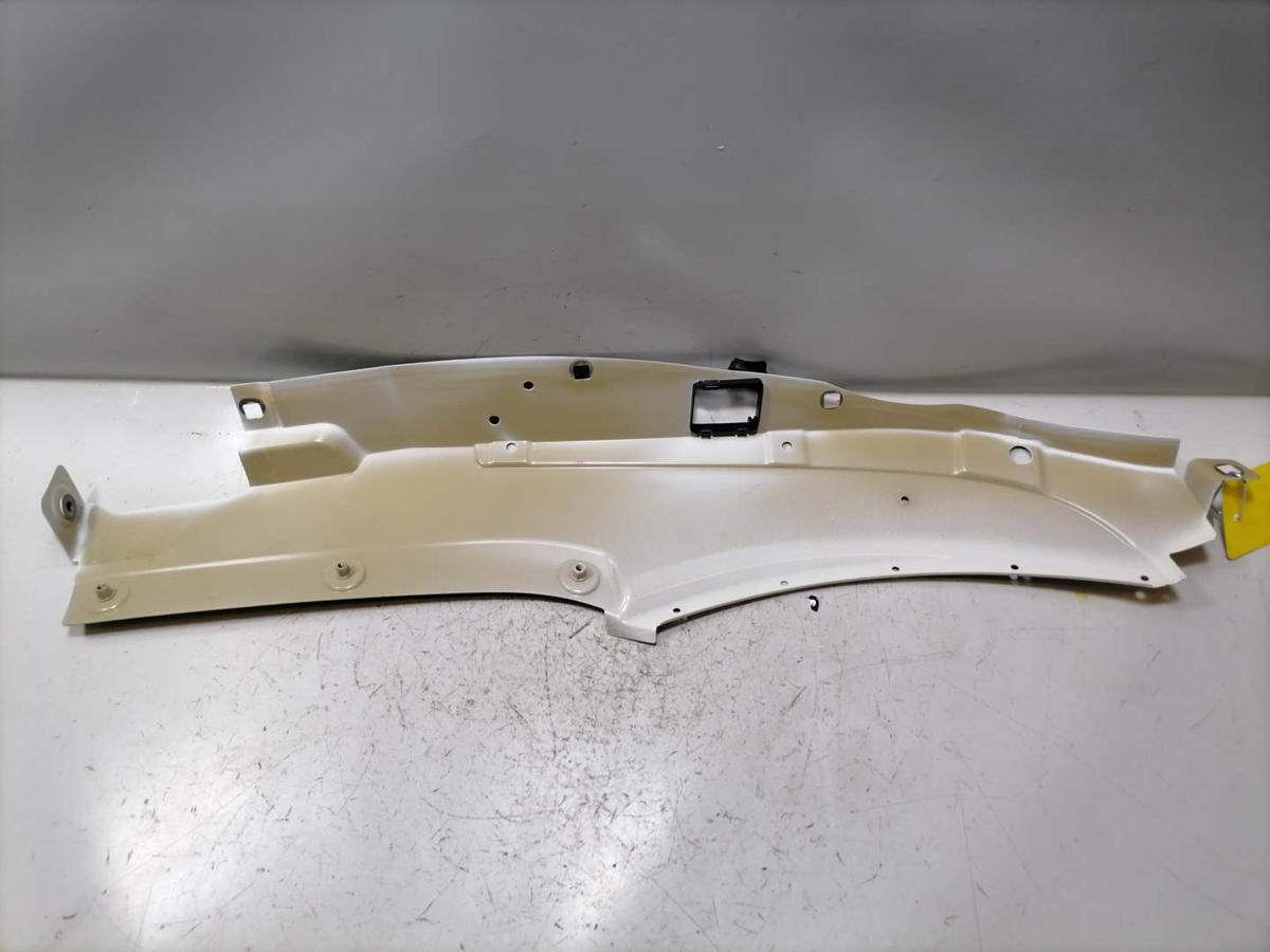 Porsche Macan original Kotfl&uuml;gel vorn links Oberteil Bj.2015